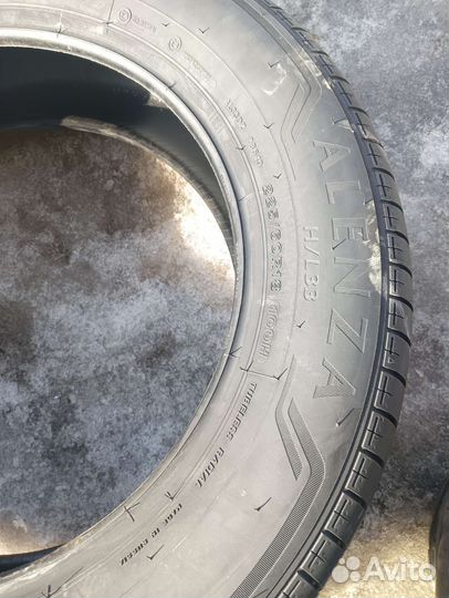 Bridgestone Alenza H/L 33 225/60 R18