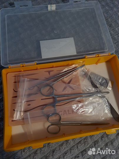 Хирургический набор с тренажером