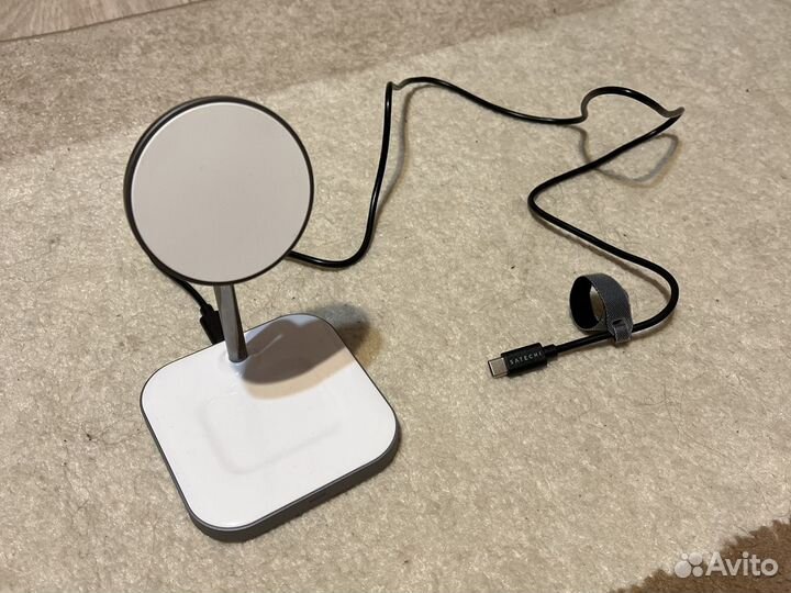 Беспроводное зарядное устройство