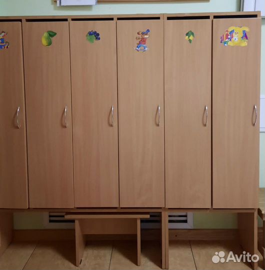 Детский шкафчик