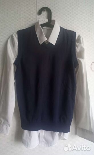 Жилетка для мальчика новая