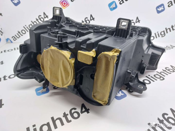 Фара правая BMW х3 F25