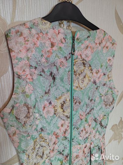 Платье женское 42 44