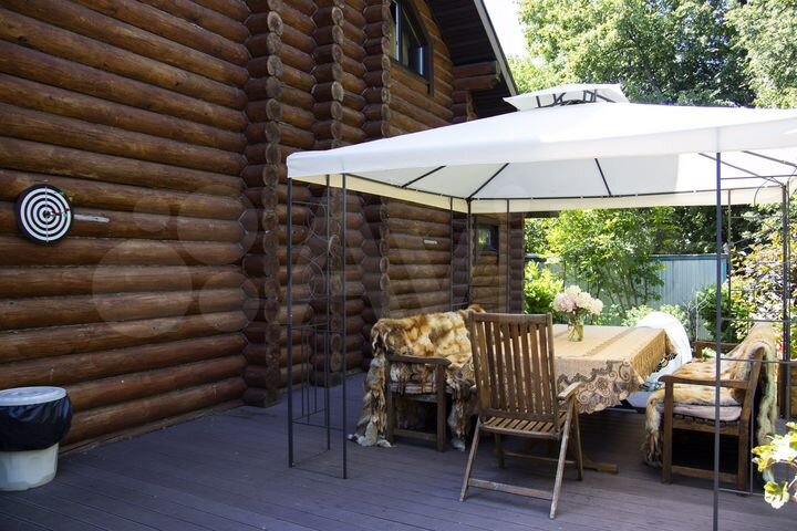 Дом 200 м² на участке 10 сот.