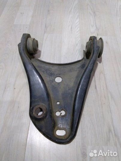 Рычаг подвески Renault symbol 2 NEW 08- Прав