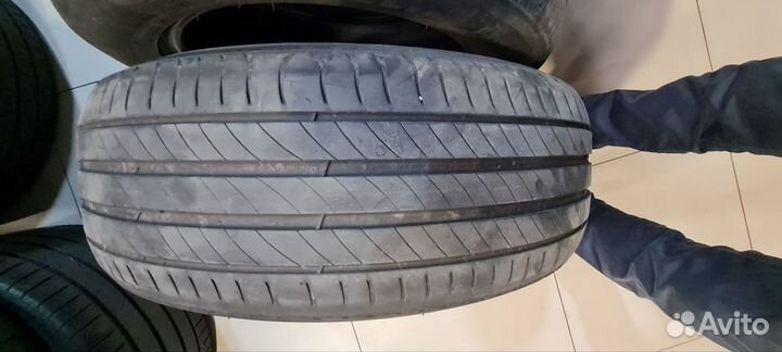 Michelin Primacy 4 215/60 R17 96V