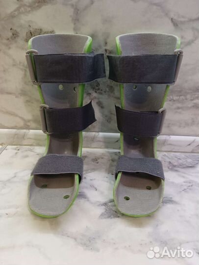 Тутор на голеностопный сустав