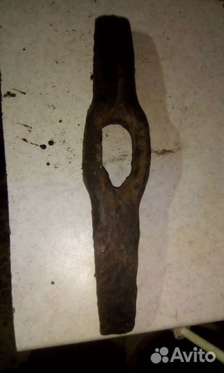 Молоточек старинный