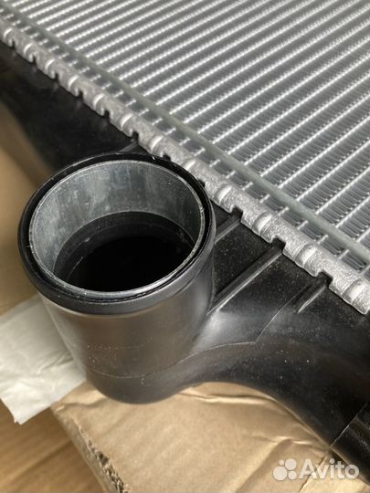 Радиатор системы охлаждения 860x679x50 \Scania P 9