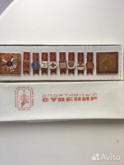 Коллекция значков СССР Чемпионат Мира хоккей 1979