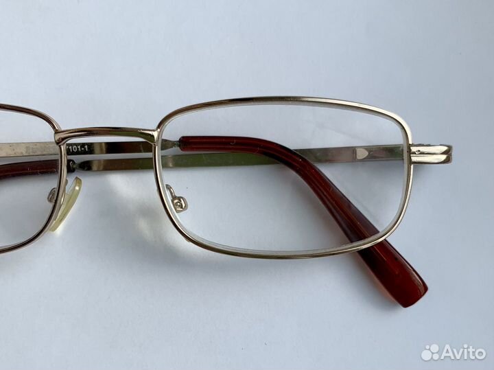 Очки женские, мужские современные