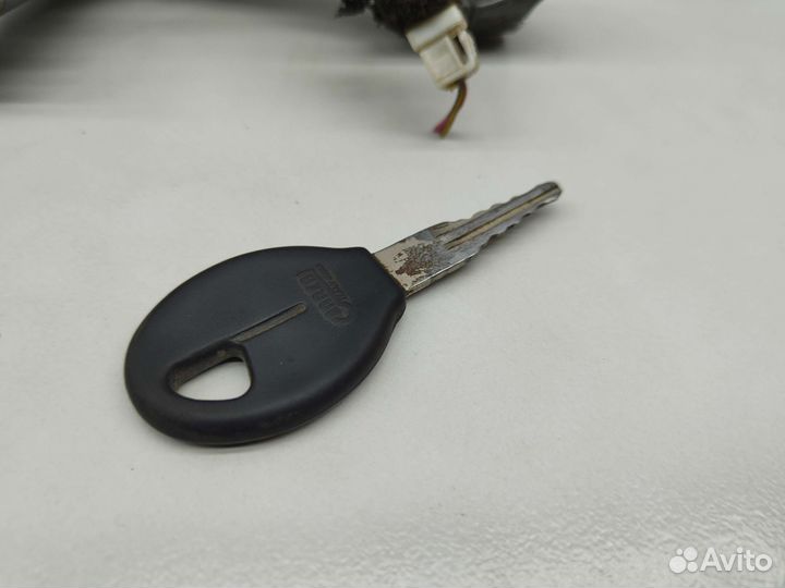 Замок зажигания комплект Nissan Lucino N15 1995 г