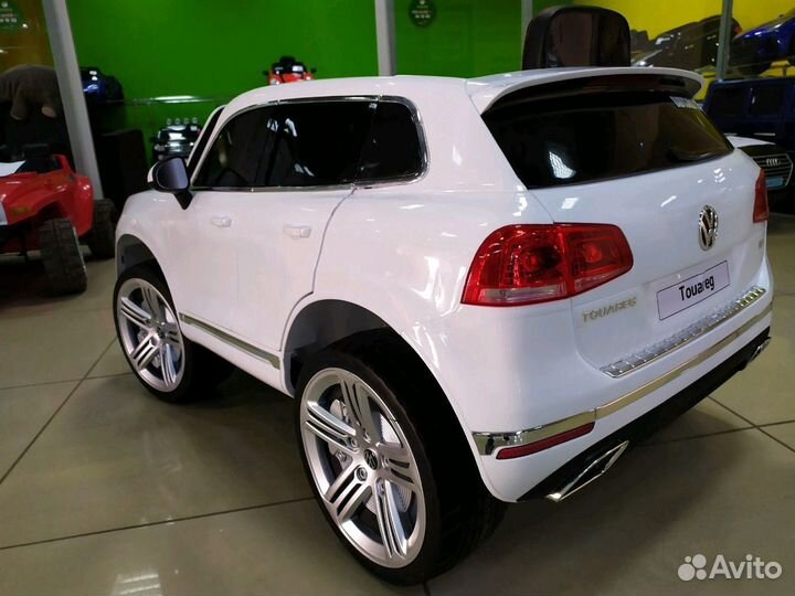 Электромобиль