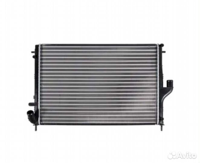 Радиатор logan Largus 10 - duster sandero 16 кл