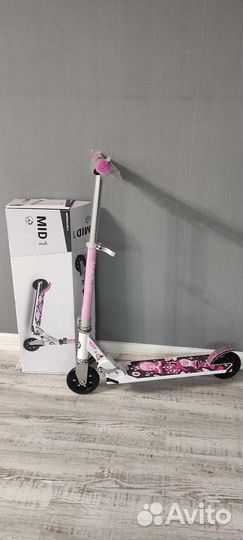 Самокат детский для девочки
