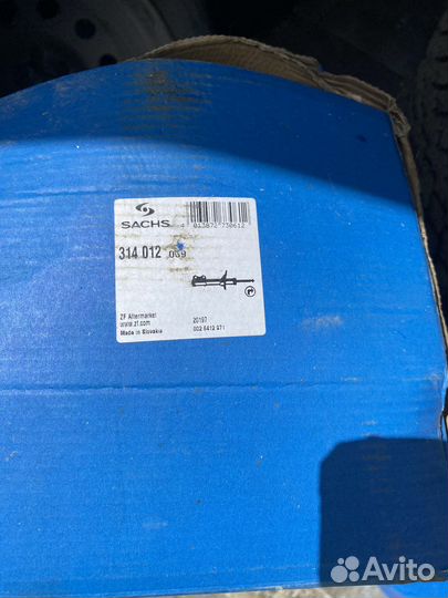 Амортизатор передний лев/правый Kia/Hyundai