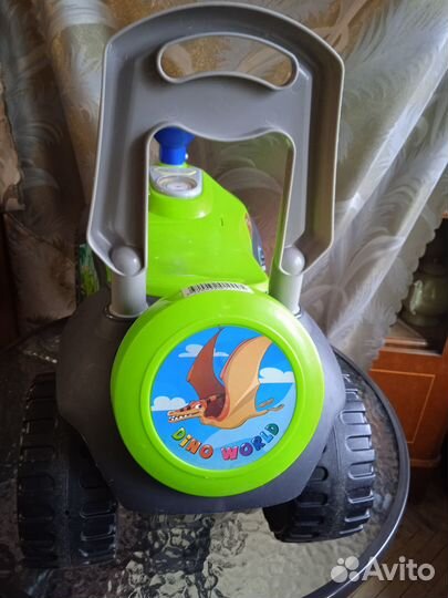 Машинка беговел для детей от 2-х до 4-5 лет б/у