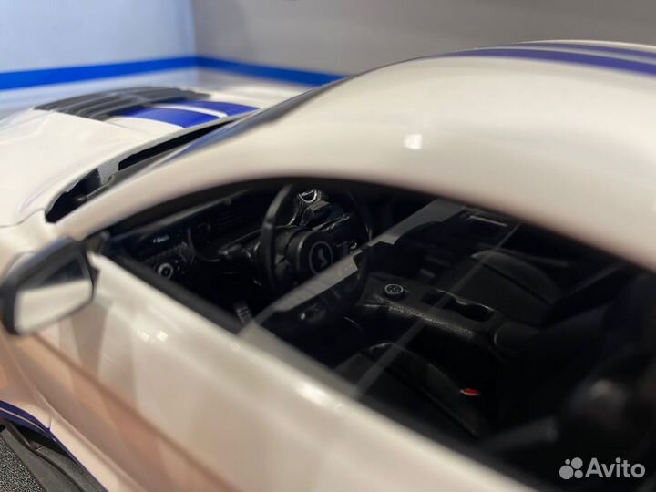 Ford Mustang Shelby GT500 от Maisto, масштаб 1:18