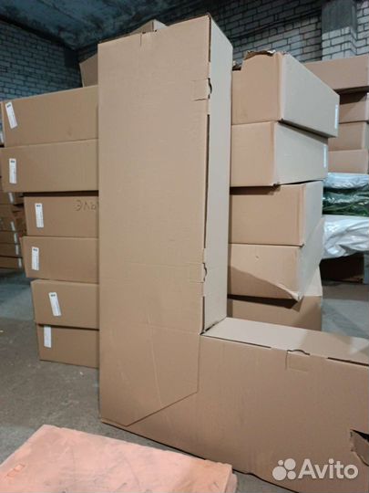 Крыло priora переднее левое серебристый (снежка)