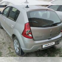 Renault Sandero 1.6 AT, 2012, 104 000 км, с пробегом, цена 816 000 руб.