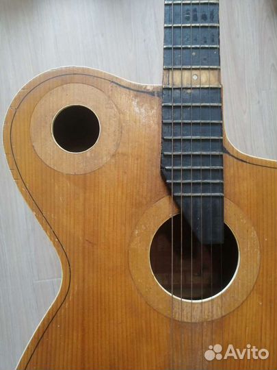 Гитара зорница