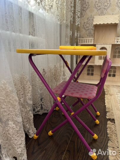 Стол и стульчик