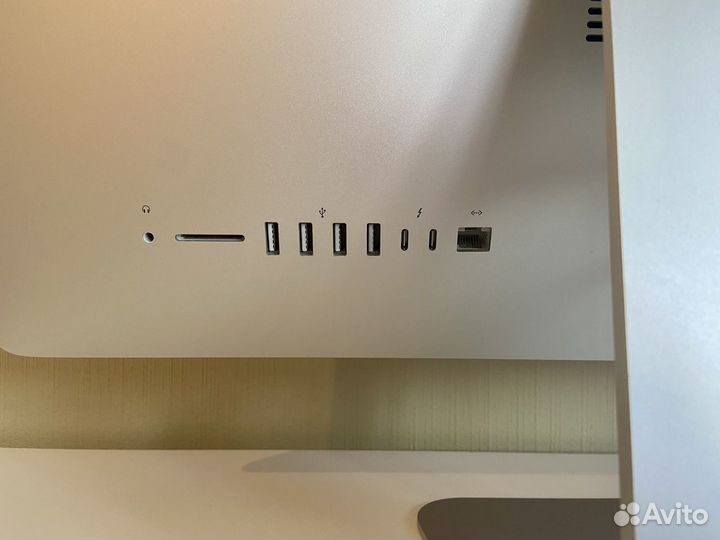 iMac (Retina 4K, 21.5-inch, 2019)