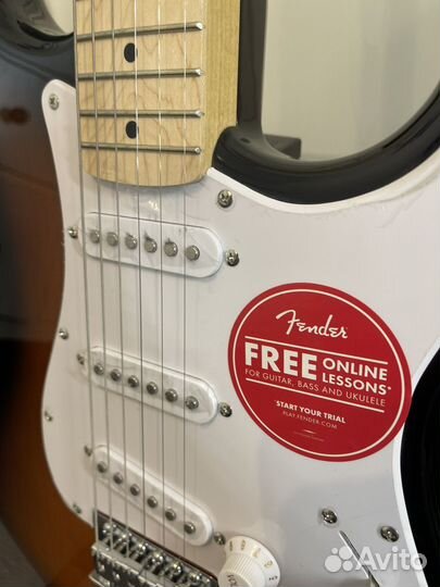 Squier sonic stratocaster 2 color sunburst