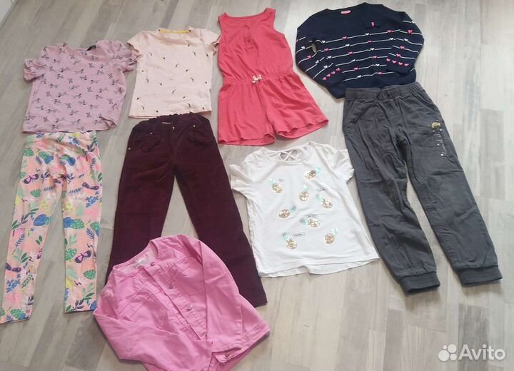 Штаны,джинсовка,свитер на девочку 128-134см
