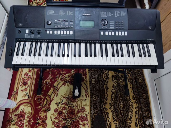 Электронное пианино yamaha PSR-E423