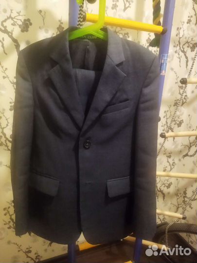 Школьный костюм для мальчика серый 140