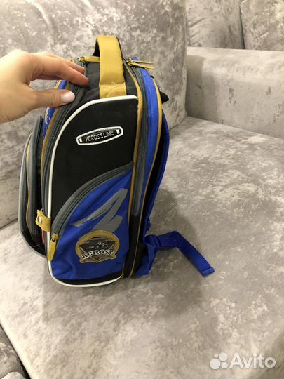 Рюкзак школьный для мальчика новый