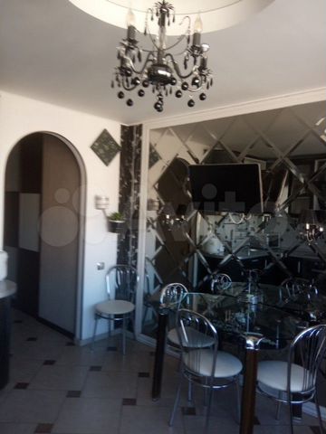 2-к. квартира, 64,4 м², 13/17 эт.
