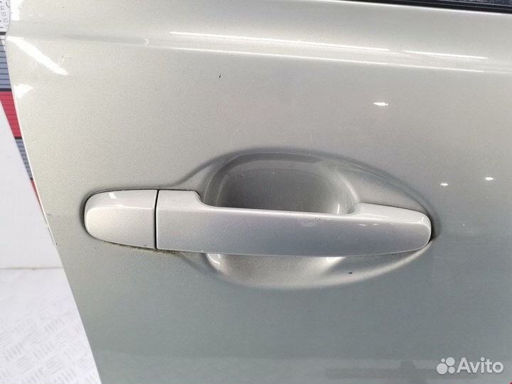 Дверь передняя для Toyota Avensis 2 (T250)