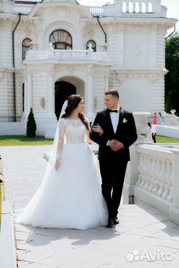 Свадебное платье