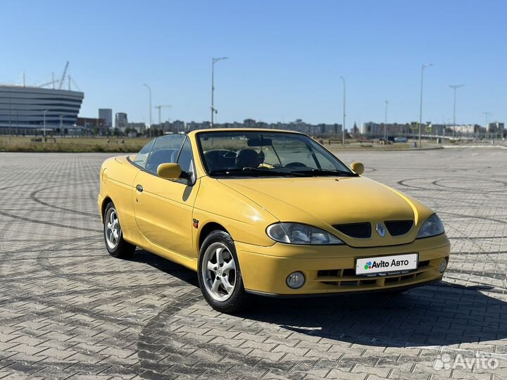 Renault Megane 2.0 МТ, 1999, 252 408 км