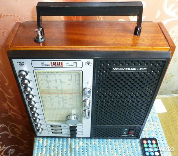 Радиоприемник Меридиан 210