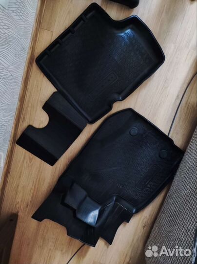 Оригинальные коврики салона Renault Duster