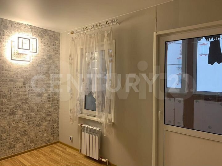 2-к. квартира, 71 м², 2/2 эт.