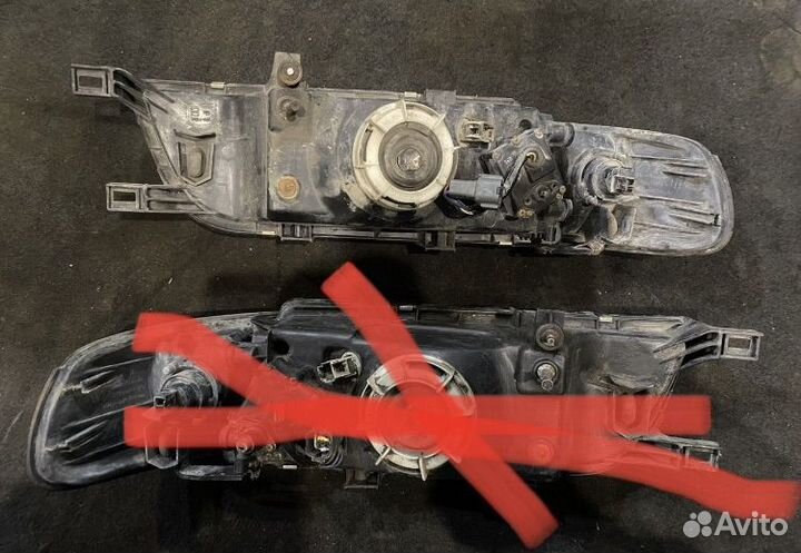 Левая фара Nissan Almera N15