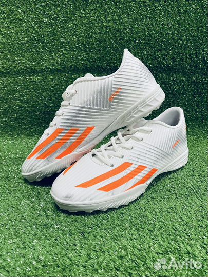 Детская и взрослая футбольная обувь