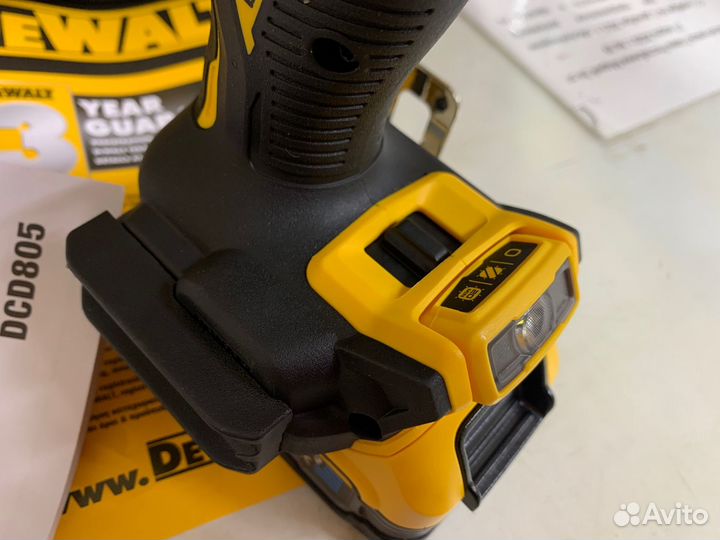 Шуруповерт dewalt DCD800E2T (18в) с акб PowerStac