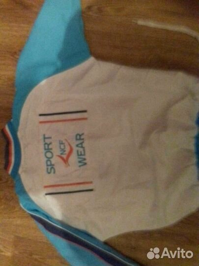 Спортивный костюм