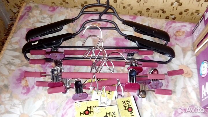 Вешалки-плечики для одежды