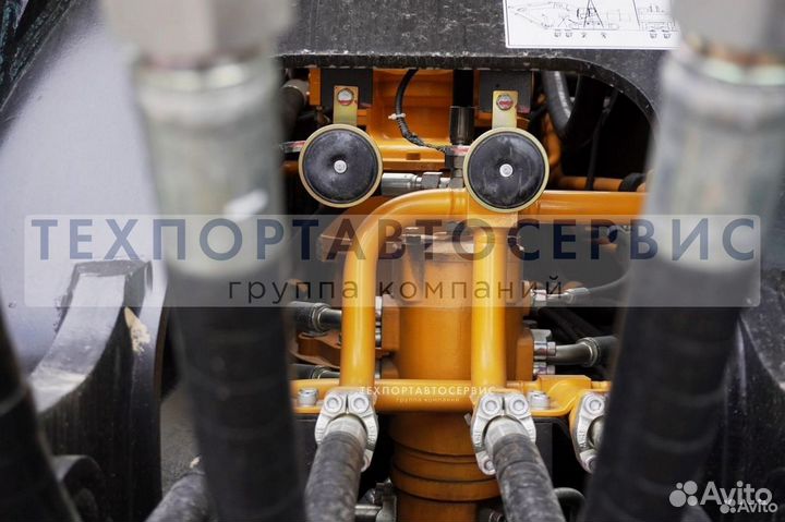 Гусеничный экскаватор Sany SY215C, 2023