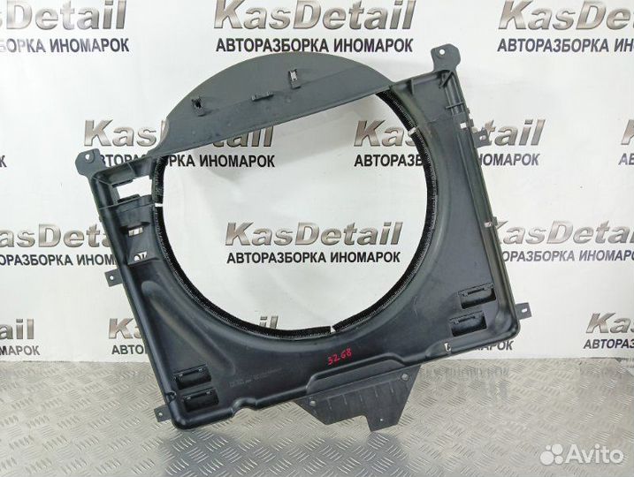 Диффузор радиатора Land Rover Range Rover L322