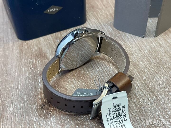 Часы Fossil BQ2022