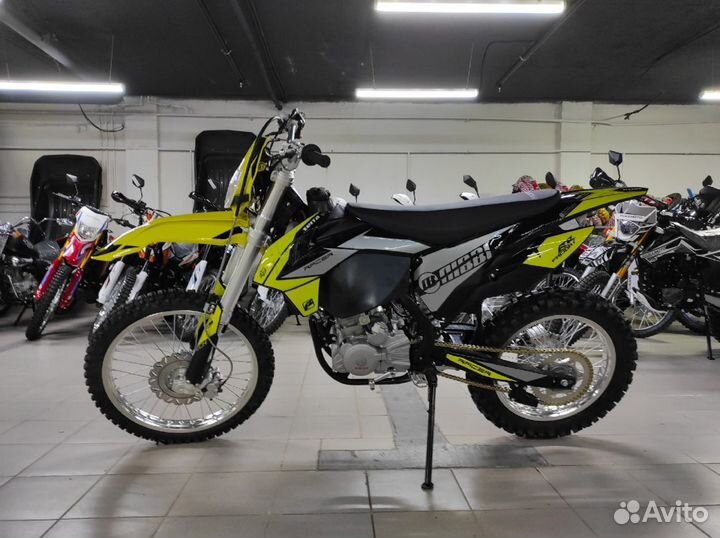 Мотоцикл Racer Cross SR-X2 водянка 28лс ZS174MN-3