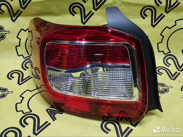 Стоп сигнал задний левый Renault Logan