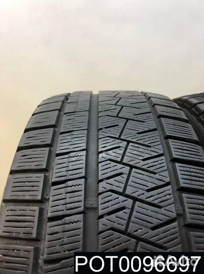 Pirelli Ice Asimmetrico 215/45 R17 91Q